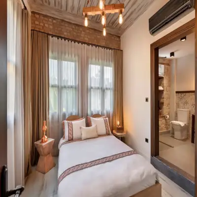 Casa Sur Hotel, +12