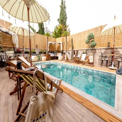 Parna Hotel, +12