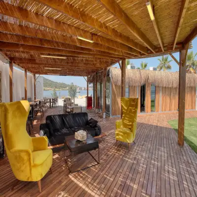 Anda Beach & Rooms, +12
