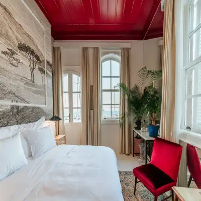 Gümrük Hotel, +14