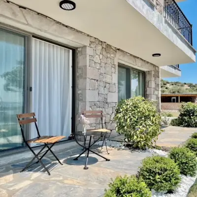 Gazebo Hotel, Sivrice +12