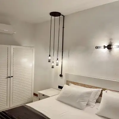 Gazebo Hotel, Sivrice +12