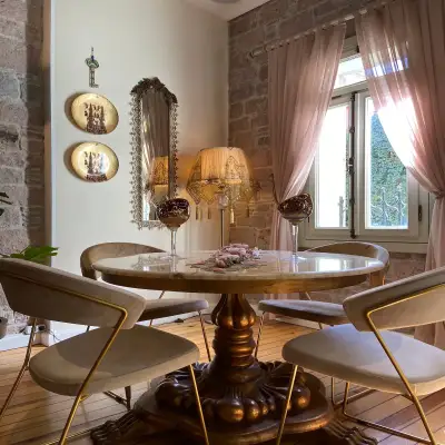 İna Cunda Art Hotel, +12