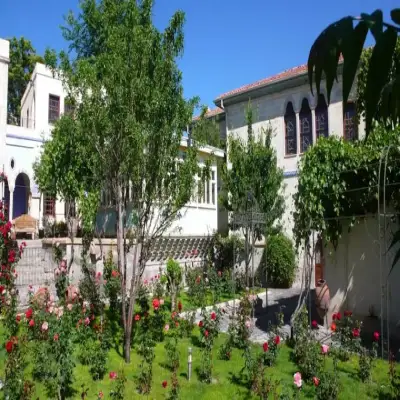 Gül Konakları