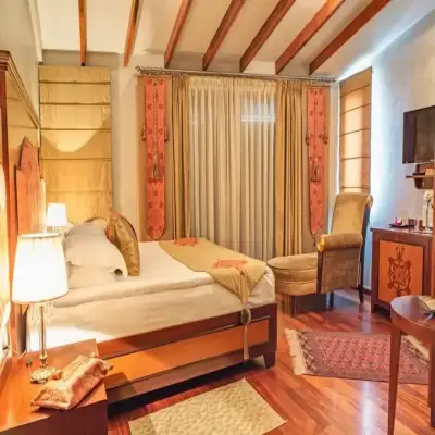 Bülbül Yuvası Otel, +12