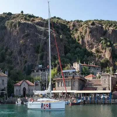 Assos Behram