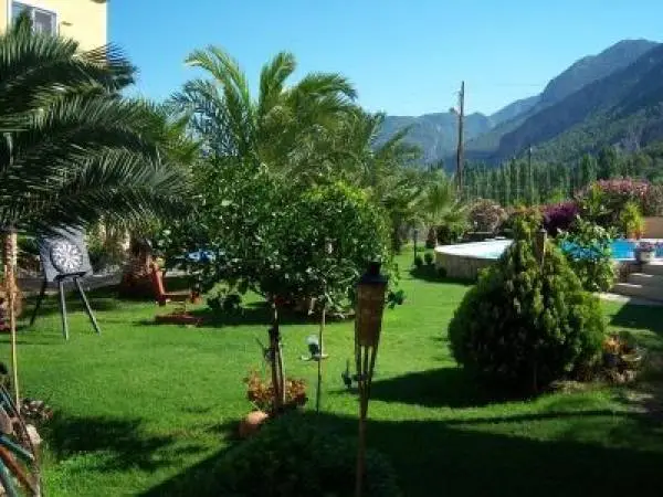 Papirus Hotelden Son Dakika Jesti