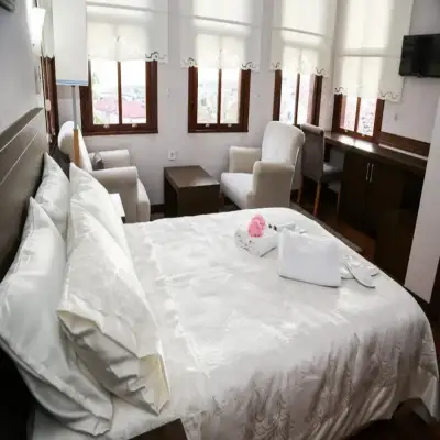 İzmit Otel