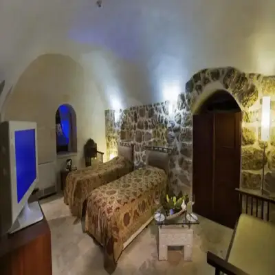 Kasr-ı Nehroz Hotel in Midyat