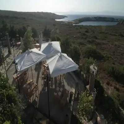 Akvaryum Otel