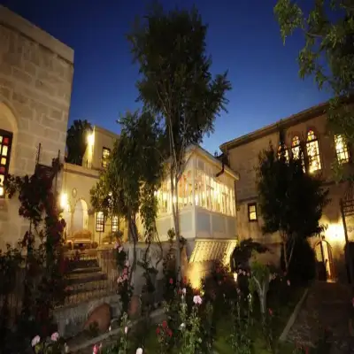 Gül Konakları