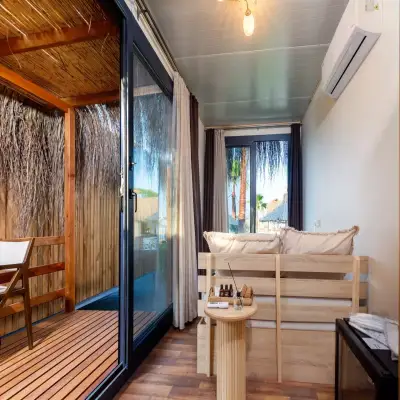 Anda Beach & Rooms, +12