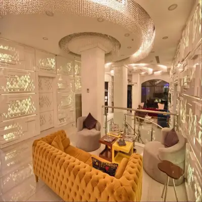 Demonti Otel Kavaklıdere