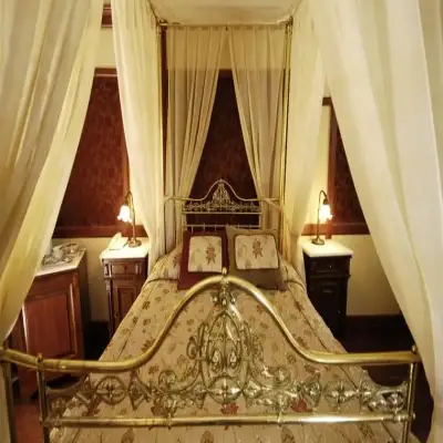 Gül Konakları