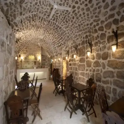 Kasr-ı Nehroz Hotel in Midyat