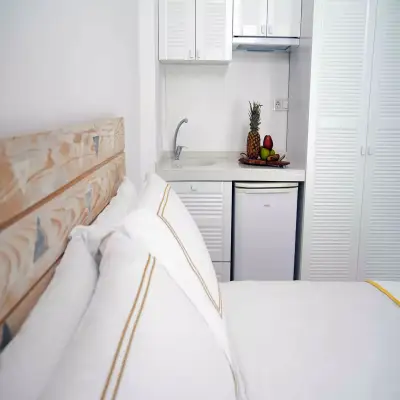 Yaso's Suites, Paşalimanı
