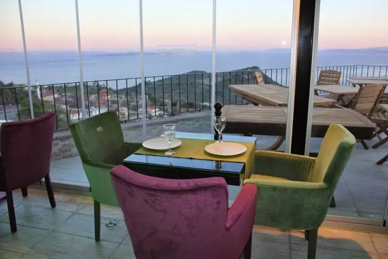 Assos Kayalar Terrace Yılbaşı Promosyonu