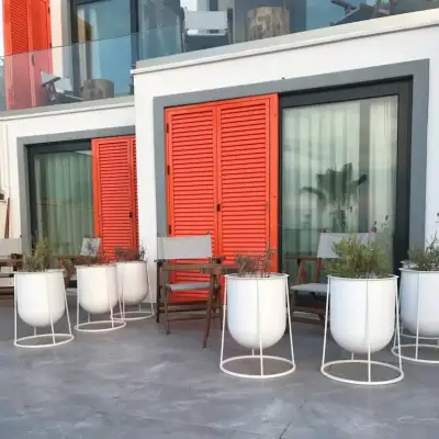 La Local Hotel