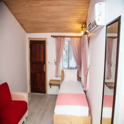 Kara Kedi Beach Bungalow