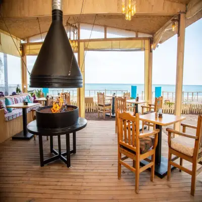 Kara Kedi Beach Bungalow