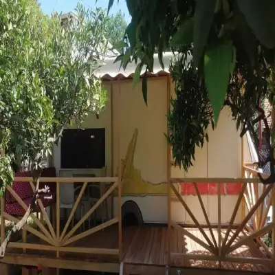 Kara Kedi Beach Bungalow