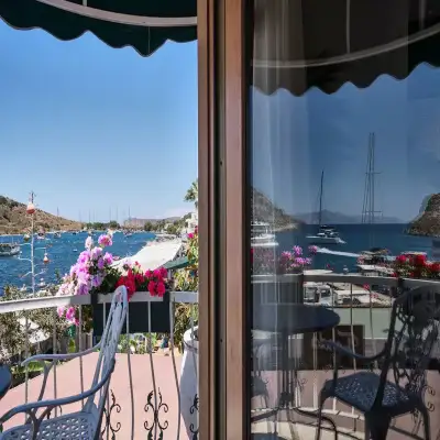 Liman Hotel, Yetişkin Oteli +15