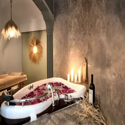 Liman Hotel, Yetişkin Oteli +15