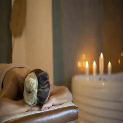 Liman Hotel, Yetişkin Oteli +15