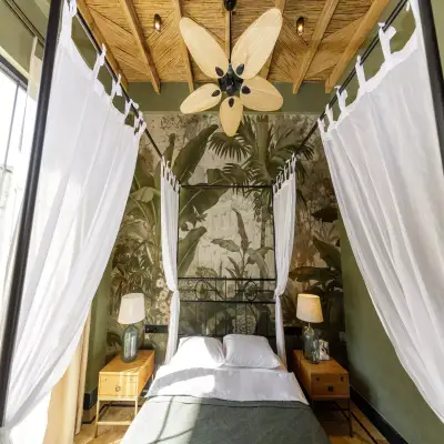 The Remote Hotel