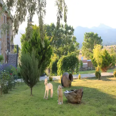 Laz Koyu Konuk Evi