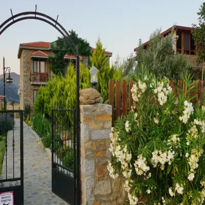 Laz Koyu Konuk Evi