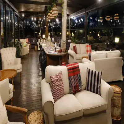 Mata Otel