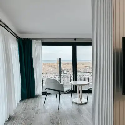Bir Ömür Otel