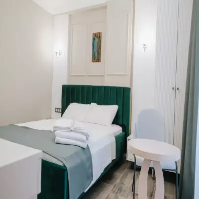 Bir Ömür Otel
