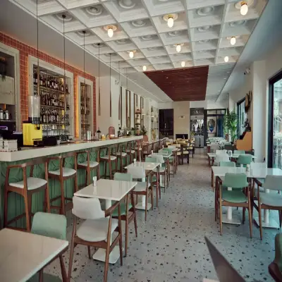 Parmos Hotel