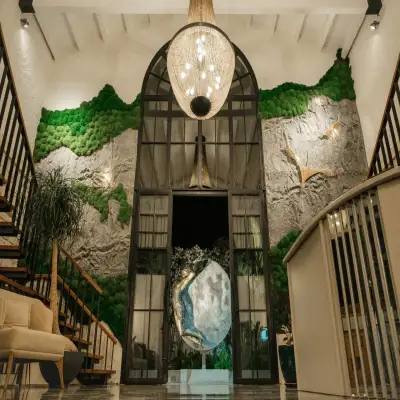 Monreve Hotel