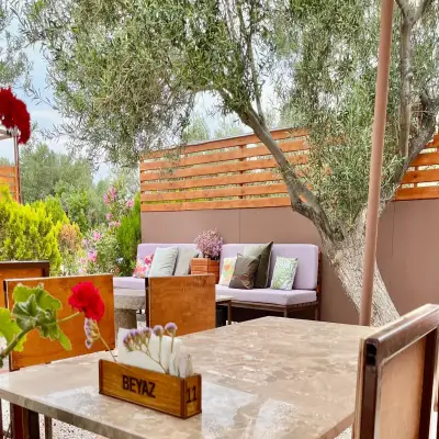 Assos Club Beyaz, +16 - Kadırga Koyu