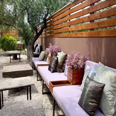 Assos Club Beyaz, +16 - Kadırga Koyu