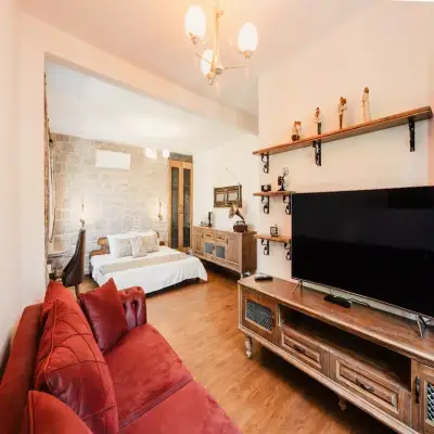 Rebetiko Luxury Hotel & Pool