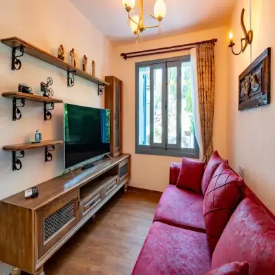 Rebetiko Luxury Hotel & Pool