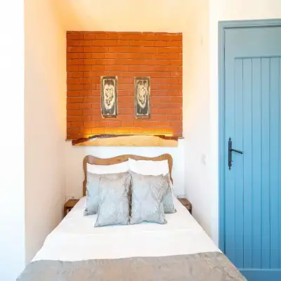 Rebetiko Luxury Hotel & Pool