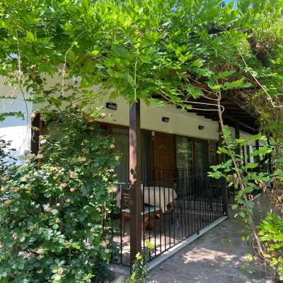 Piramit Otel Kayaköy