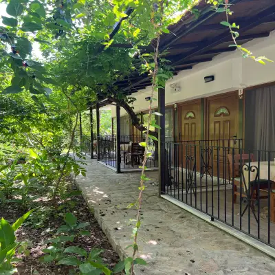 Piramit Otel Kayaköy