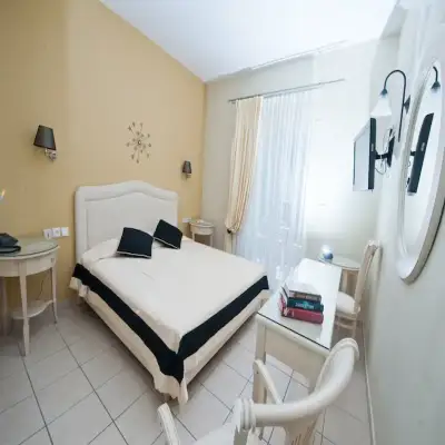 Antigoni Seaside Resort