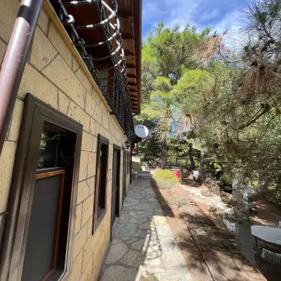 Erguvanlı Ev - Yeşilyurt Köyü