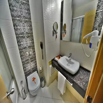 Şiir Otel