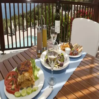 Naftilos Hotel - Samos