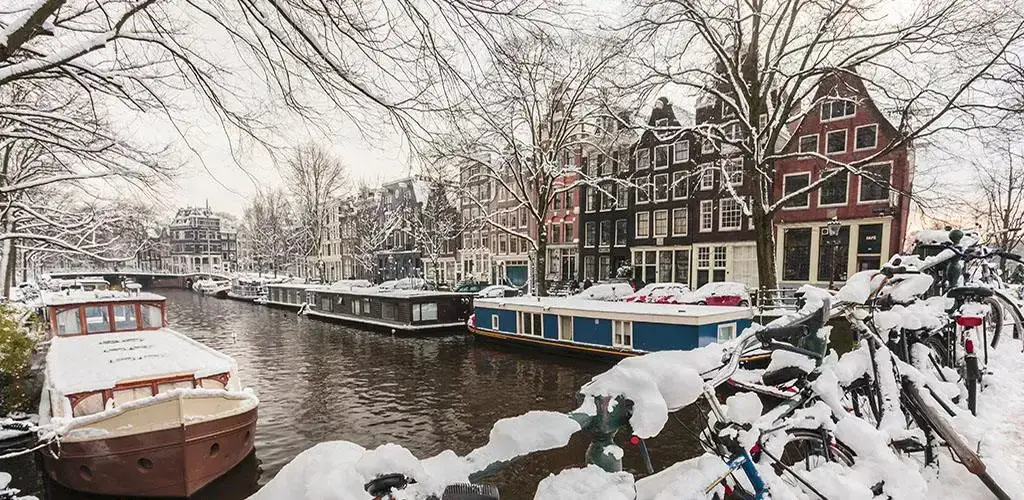 Hiç karlı bir havada Amsterdam’a gittiniz mi?