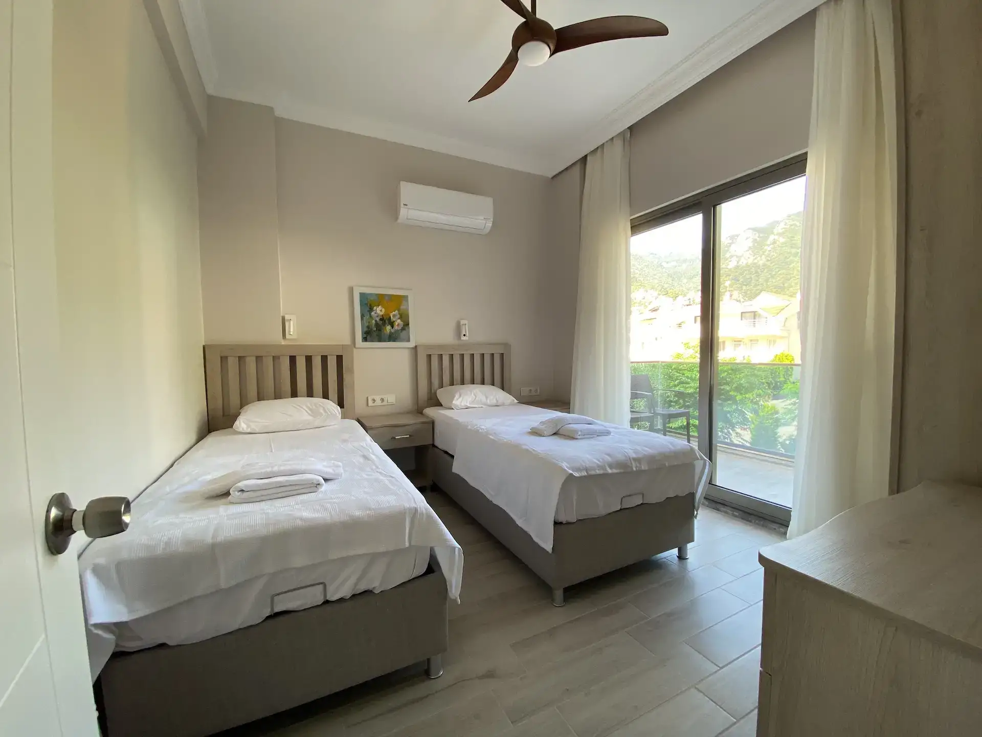 Deluxe Deniz Manzaralı Ambassador Suite