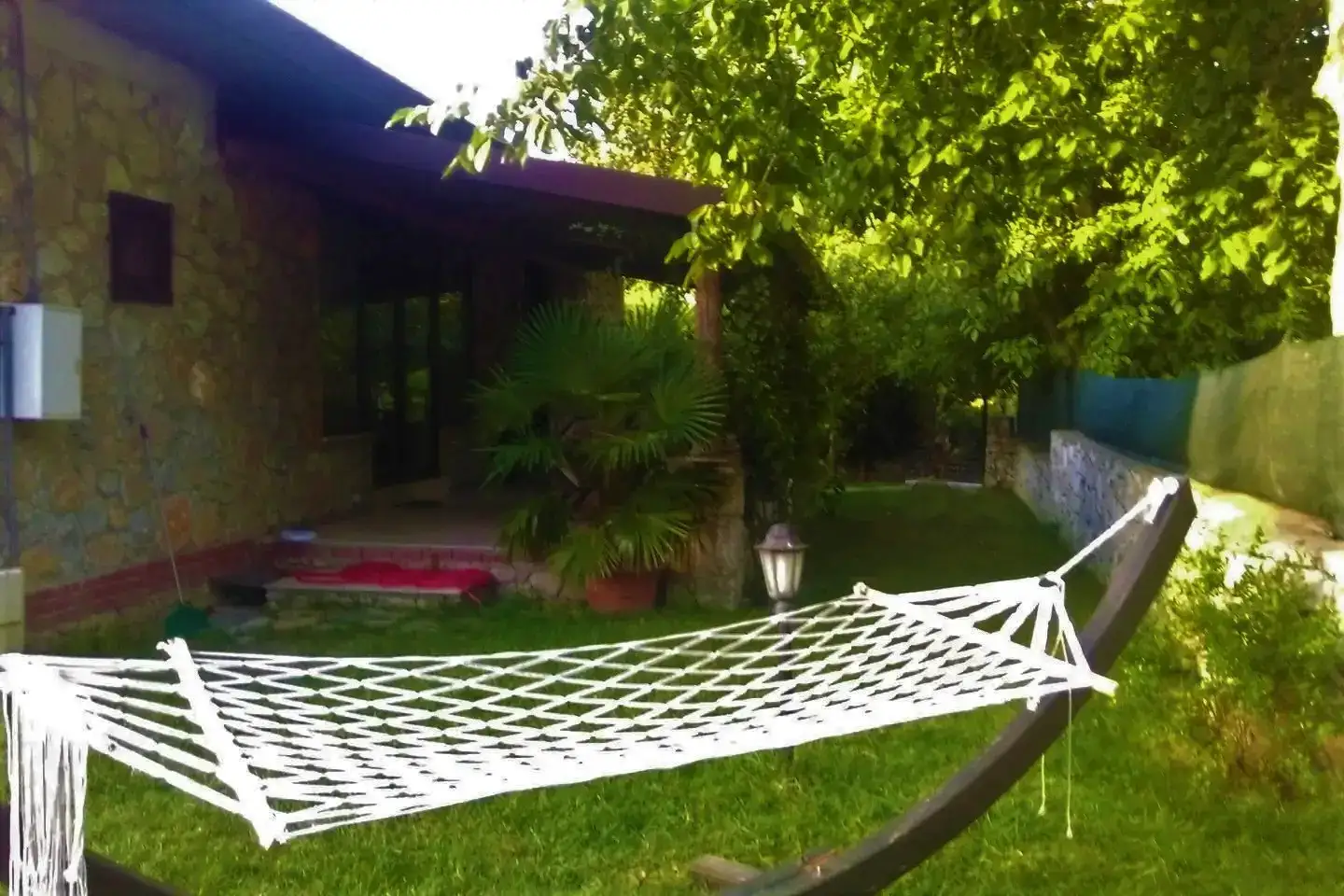 STONE HOUSE WITH PRIVATE SWIMMING POOL